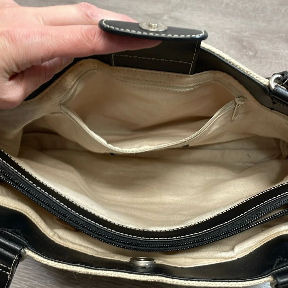 Relic Woven Handbag Vintage Black and Cream